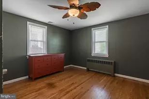 323 Coates St, Bridgeport, PA 19405 - Photo 19