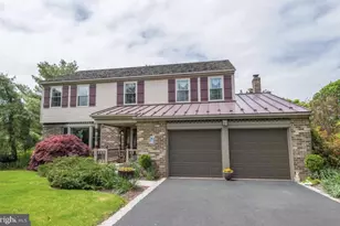 239 Musket Cir, Lansdale, PA 19446 - Photo 1