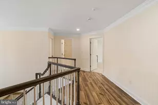 1045 Oak Ridge Dr, Horsham, PA 19044 - Photo 37