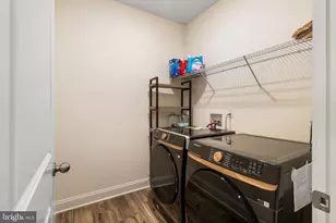 1045 Oak Ridge Dr, Horsham, PA 19044 - Photo 35