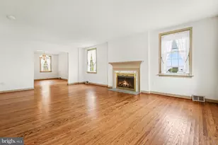 22 Carriage Ln, Norristown, PA 19401 - Photo 19