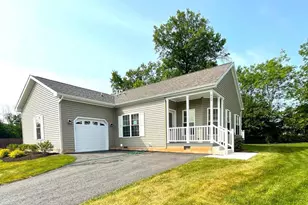 649 Blue Bell Springs Dr, Blue Bell, PA 19422 - Photo 1