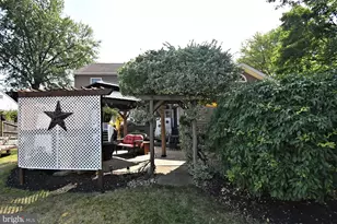 1031 Cardinal Rd, Norristown, PA 19403 - Photo 93