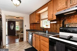 1031 Cardinal Rd, Norristown, PA 19403 - Photo 17