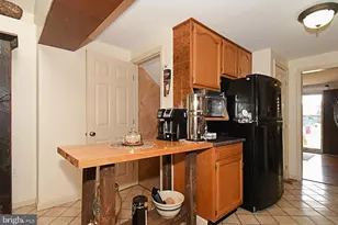 1031 Cardinal Rd, Norristown, PA 19403 - Photo 19