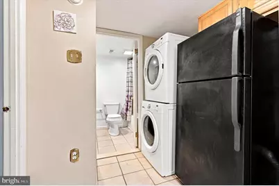 233 Township Line Road #5B, Elkins Park, PA 19027 - Photo 9
