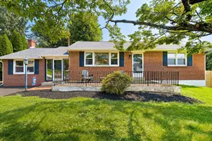 2919 4th St, Norristown, PA 19403 - Photo 1