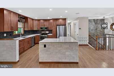 2161 Hollyberry Court, Pottstown, PA 19464 - Photo 9