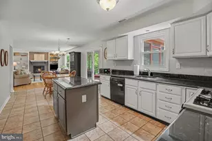 970 Clover Ct, Blue Bell, PA 19422 - Photo 9