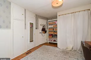 2828 Leon, Audubon, PA 19403 - Photo 27