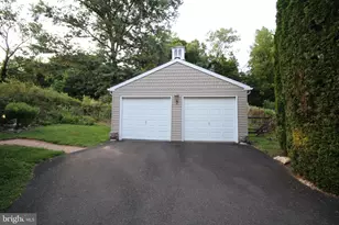 821 Rock Ln, Elkins Park, PA 19027 - Photo 31