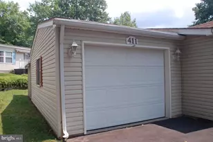 411 Westbury Dr, Souderton, PA 18964 - Photo 3