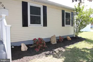 706 Logan St, Pottstown, PA 19464 - Photo 5