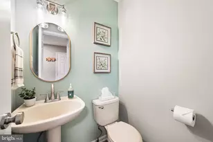 123 Azalea Cir, Royersford, PA 19468 - Photo 3