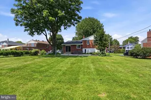 1411 Sandwood Rd, Conshohocken, PA 19428 - Photo 15