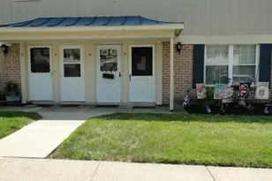 8 Shannon Dr, North Wales, PA 19454 - Photo 1