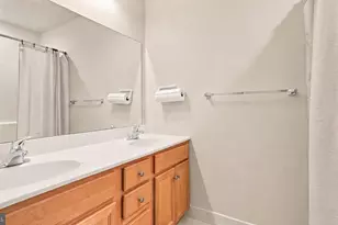 381 Manor Cir, Harleysville, PA 19438 - Photo 17
