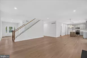 221 Fortuna Dr, Hatfield, PA 19440 - Photo 17