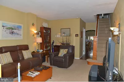 328 W Fifth Street, Lansdale, PA 19446 - Photo 11