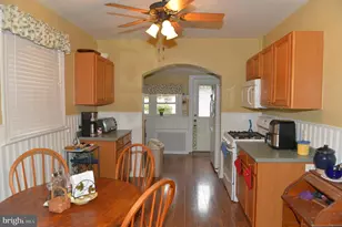 328 W Fifth St, Lansdale, PA 19446 - Photo 13