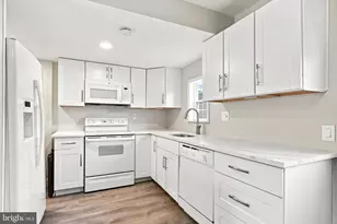 17 Rosemont Ave, Norristown, PA 19401 - Photo 3