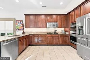 425 Primrose Dr, Upper Gwynedd, PA 19446 - Photo 15