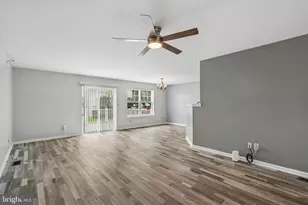 917 Carrington Dr, Red Hill, PA 18076 - Photo 9