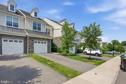 205 Ella Lane, Conshohocken, PA 19428 - Photo 3