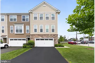1047 Chapman Circle, Hatfield, PA 19440 - Photo 1