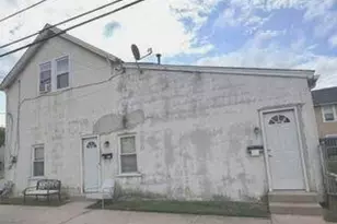 803 Forrest St, Conshohocken, PA 19428 - Photo 1