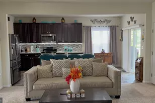 2114 Larkspur Ct, Pennsburg, PA 18073 - Photo 13