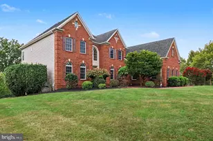 1376 Spring Hill Rd, Norristown, PA 19403 - Photo 3