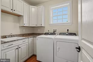 1376 Spring Hill Rd, Norristown, PA 19403 - Photo 23