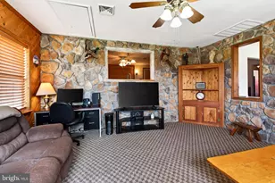 839 Hollow Rd, Phoenixville, PA 19460 - Photo 13