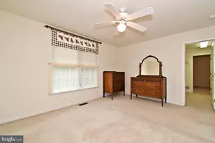 2 Whitefield Dr, Lafayette Hill, PA 19444 - Photo 25