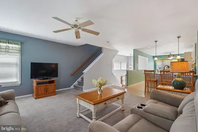 420 Pleasant Valley Drive, Conshohocken, PA 19428 - Photo 5