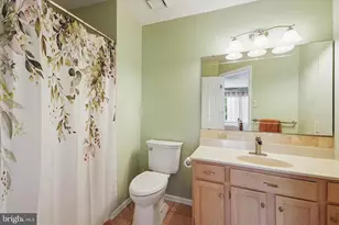 420 Pleasant Valley Dr, Conshohocken, PA 19428 - Photo 17