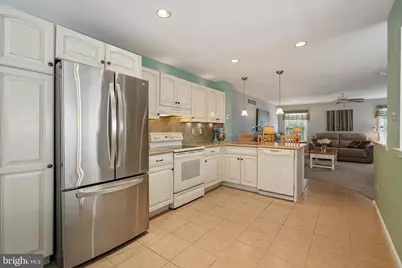 420 Pleasant Valley Drive, Conshohocken, PA 19428 - Photo 7