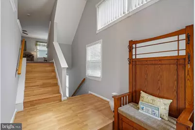 420 Pleasant Valley Drive, Conshohocken, PA 19428 - Photo 3