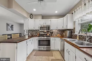 1813 Fitzwatertown Rd, Willow Grove, PA 19090 - Photo 13