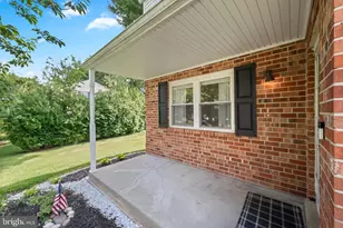621 Crestwyck Dr, King of Prussia, PA 19406 - Photo 3