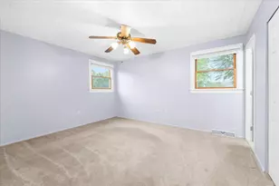 215 Hancock Rd, North Wales, PA 19454 - Photo 17
