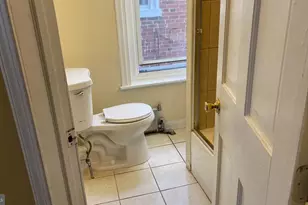 247 E Oak St, Norristown, PA 19401 - Photo 11