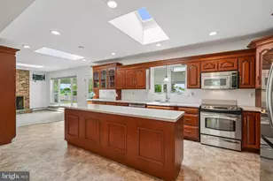 736 Old Skippack Rd, Harleysville, PA 19438 - Photo 7