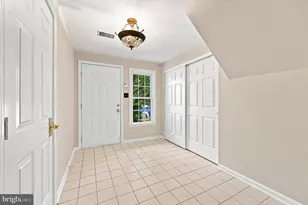 1 Forsythia Ct, Lafayette Hill, PA 19444 - Photo 3