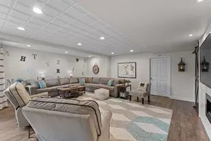 2124 Arbordale Cir, Schwenksville, PA 19473 - Photo 35