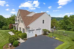 2124 Arbordale Cir, Schwenksville, PA 19473 - Photo 3