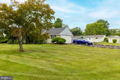 3946 Blake Road, Huntingdon Valley, PA 19006 - Photo 5