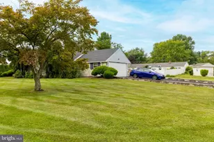 3946 Blake Rd, Huntingdon Valley, PA 19006 - Photo 5
