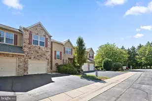81 Chadwick Cir, Eagleville, PA 19403 - Photo 3